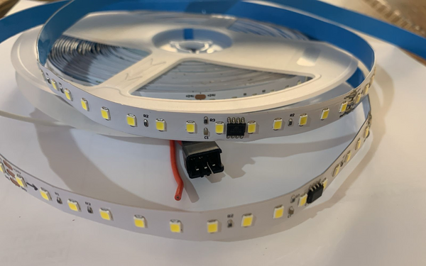 20251211_112922 RUBAN MAGIC 2811/120 BLANC NEUTRE IP20 24V 10M – Image 1