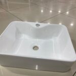 VASQUE BLANC CARRE A211  410*305*135MM