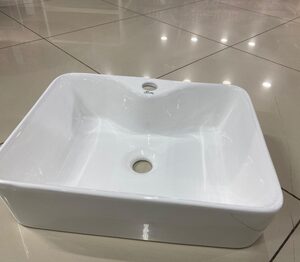 VASQUE BLANC CARRE A211  410*305*135MM